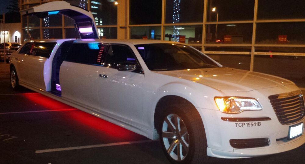 Limousine Service | Max's Transportation Services